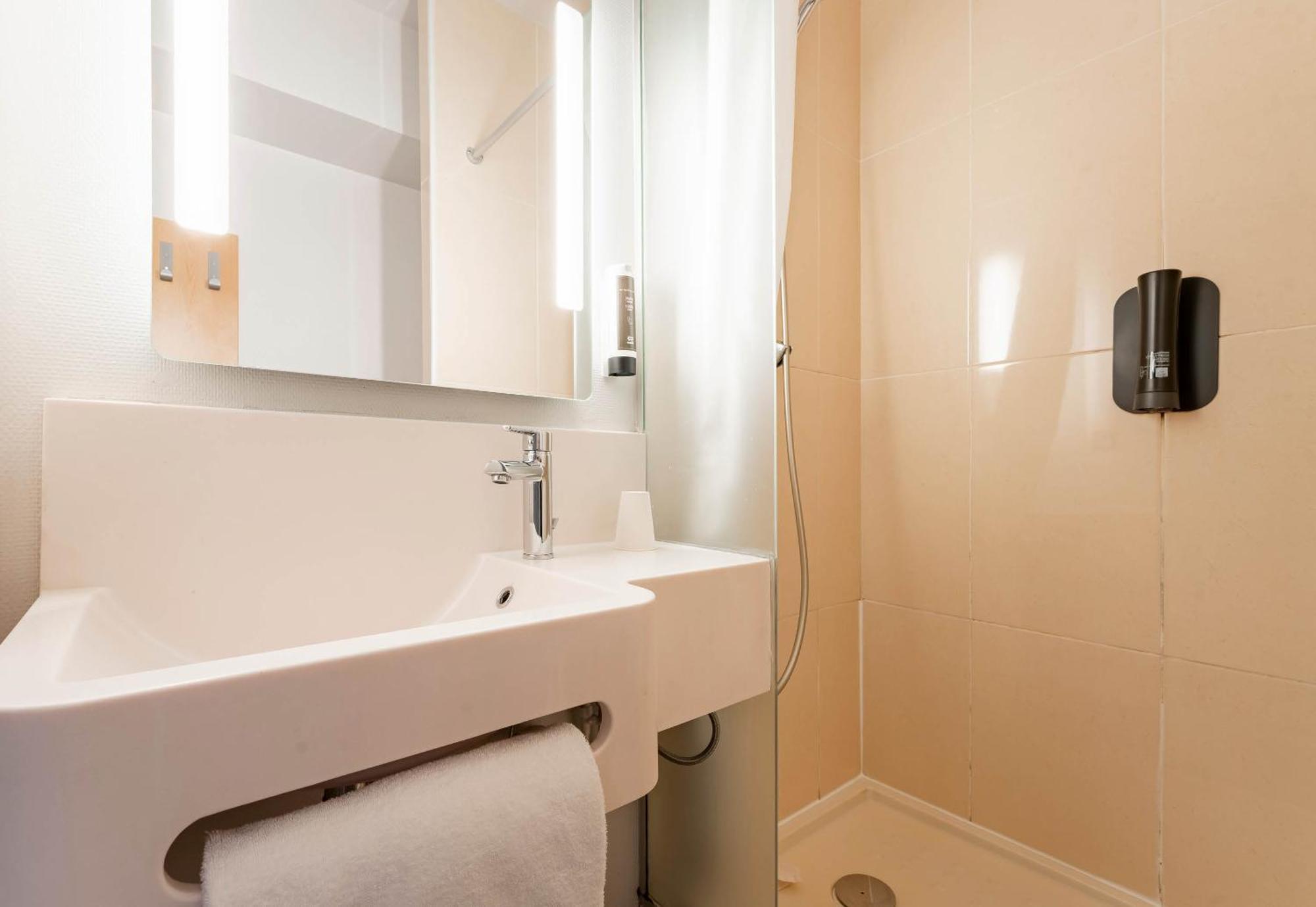 B&B Hotel Valenciennes Marly Marly  外观 照片